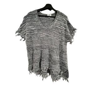 Old Navy boho crochet fringe black marled knit top overlay layers small heather